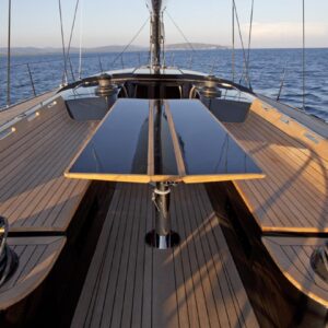 BlackLegend_4-Alberto-Simeone-Yacht-Designer